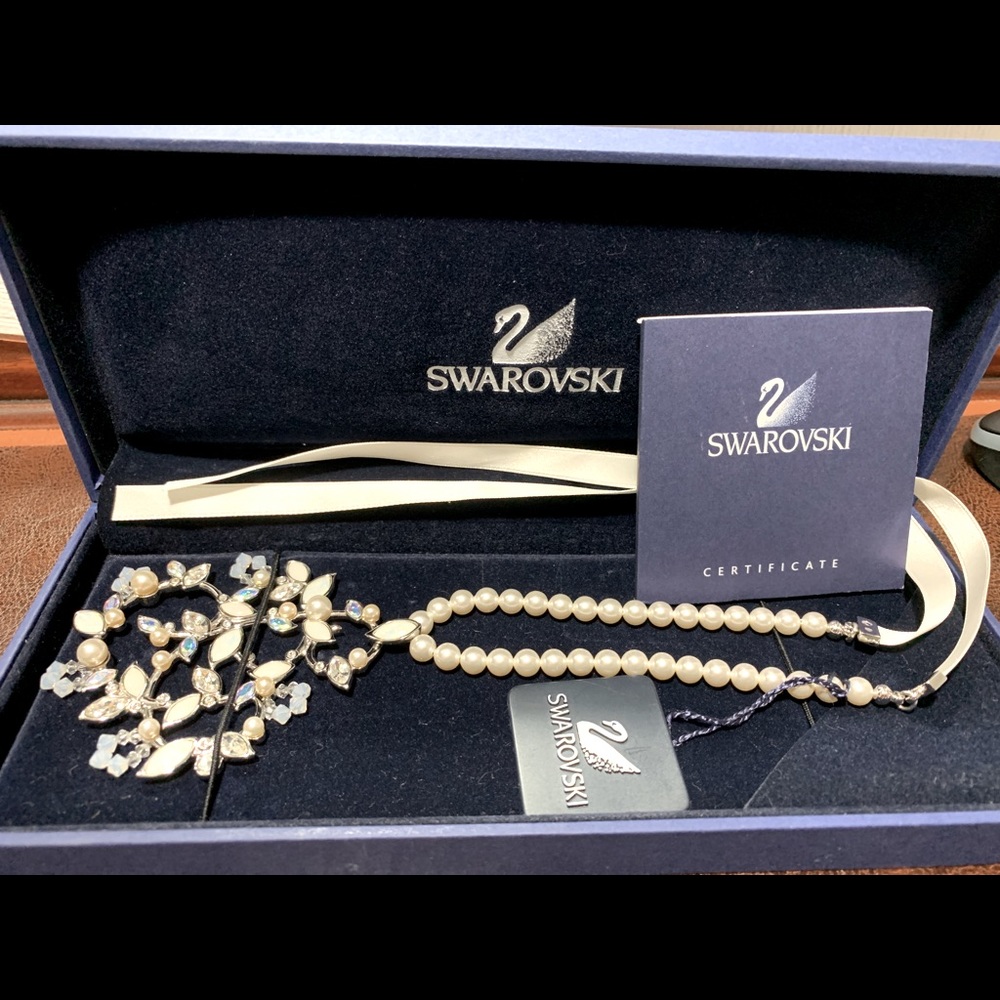 Swarovski necklace with ribbon tie